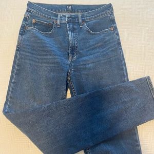 Gap Size 6 Tall Straight jeans